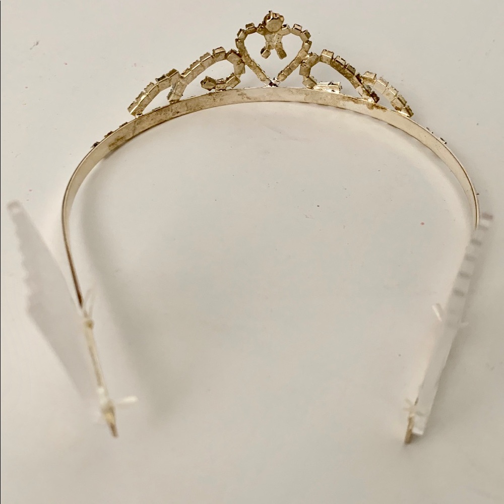 Tiara - Picture 3 of 6